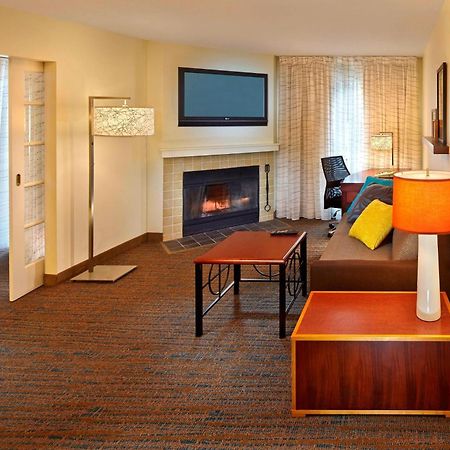 Residence Inn Boston Tewksbury/Andover Buitenkant foto